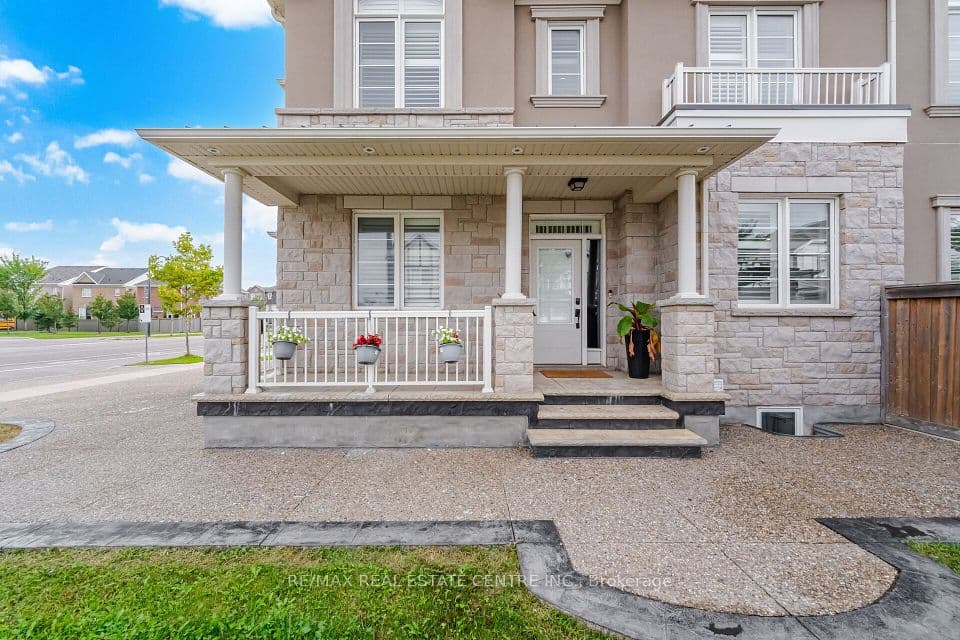 153 Whitlock Avenue, Milton, ON L9E 1G1 – photo 3