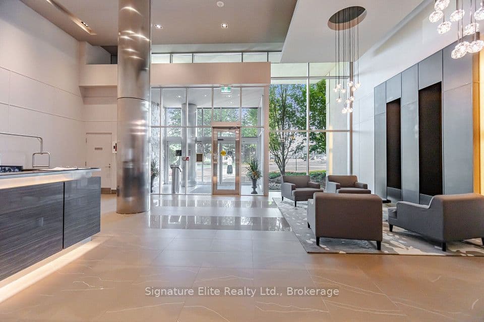 1055 Southdown Road 1501, Mississauga, ON L5J 0A3 – photo 2