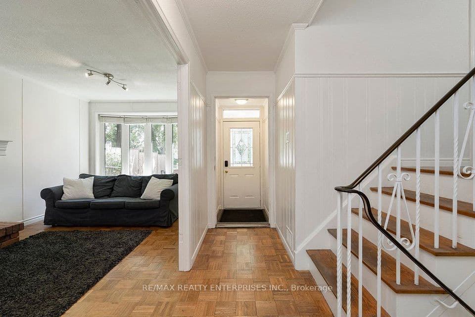 5081 Brady Avenue, Burlington, ON L7L 3X5 – photo 3