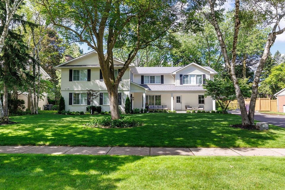 246 Cairncroft Road, Oakville, ON L6J 4M3 – main photo