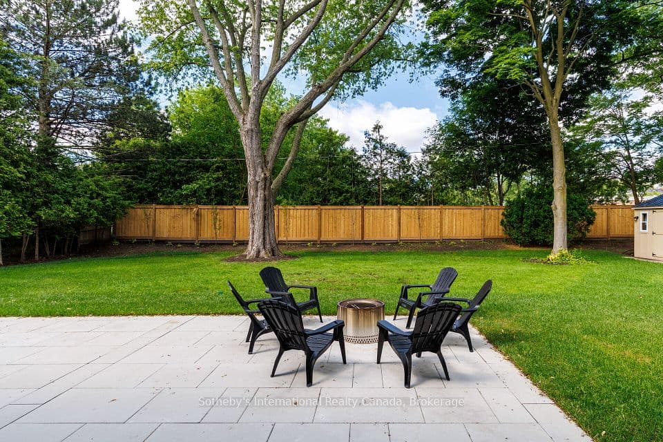 246 Cairncroft Road, Oakville, ON L6J 4M3 – photo 3