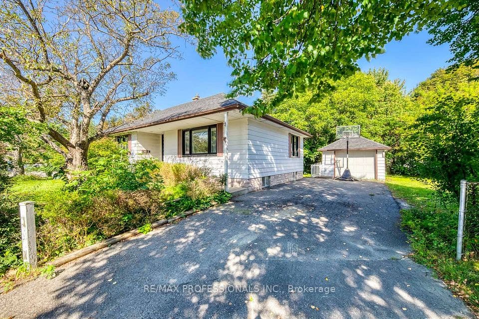 37 Mclaughlin Road N, Brampton, ON L6X 1Y9 – photo 3