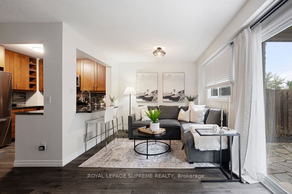 31 Orange Mill Court 31, Orangeville, ON L9W 3R6 – main photo