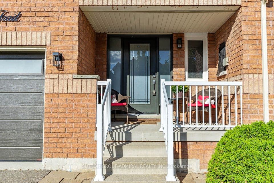 96 Niagara Trail, Halton Hills, ON L7G 0A8 – photo 3