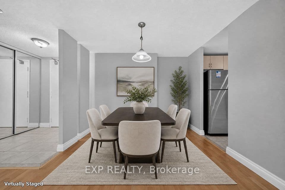 6720 Glen Erin Drive 404, Mississauga, ON L5N 3K8 – photo 2