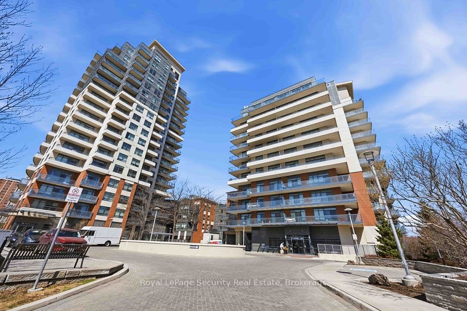 35 Fontenay Court 602, Toronto, ON M9A 0C4 – photo 3