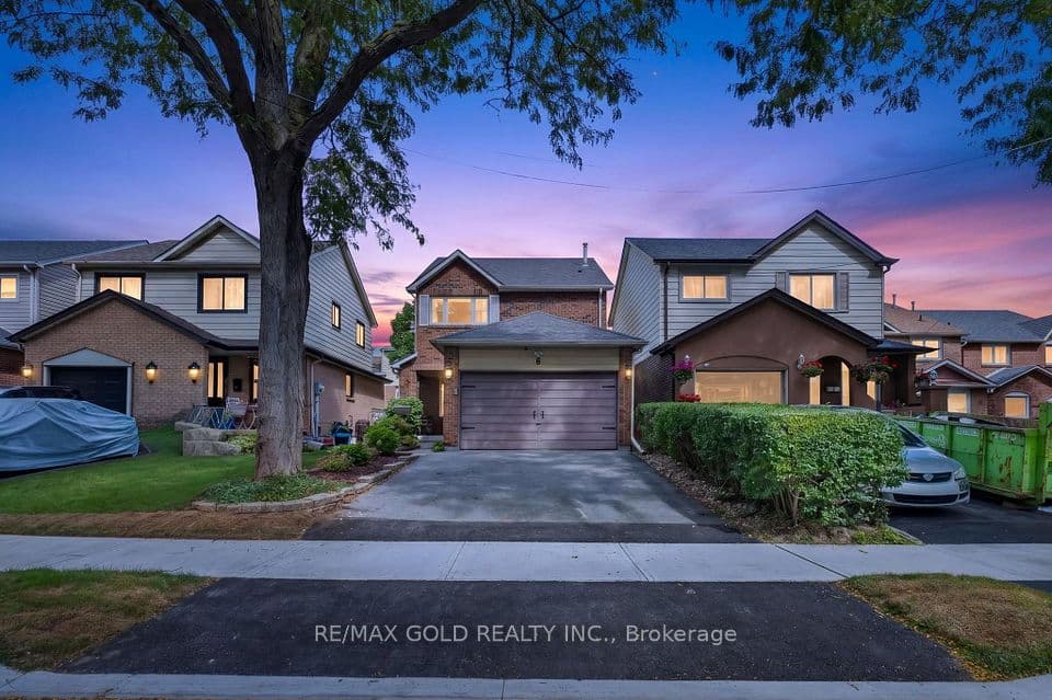 6 Rowe Court, Brampton, ON L6X 2S2 – photo 2