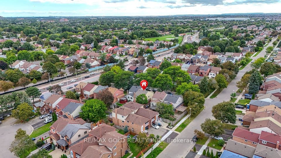 6 Rowe Court, Brampton, ON L6X 2S2 – main photo