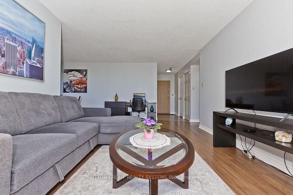 55 Elm Drive 1214, Mississauga, ON L5B 3Z3 – photo 3