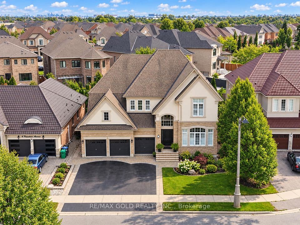 6 Pasadena Avenue, Brampton, ON L6P 2W1 – main photo