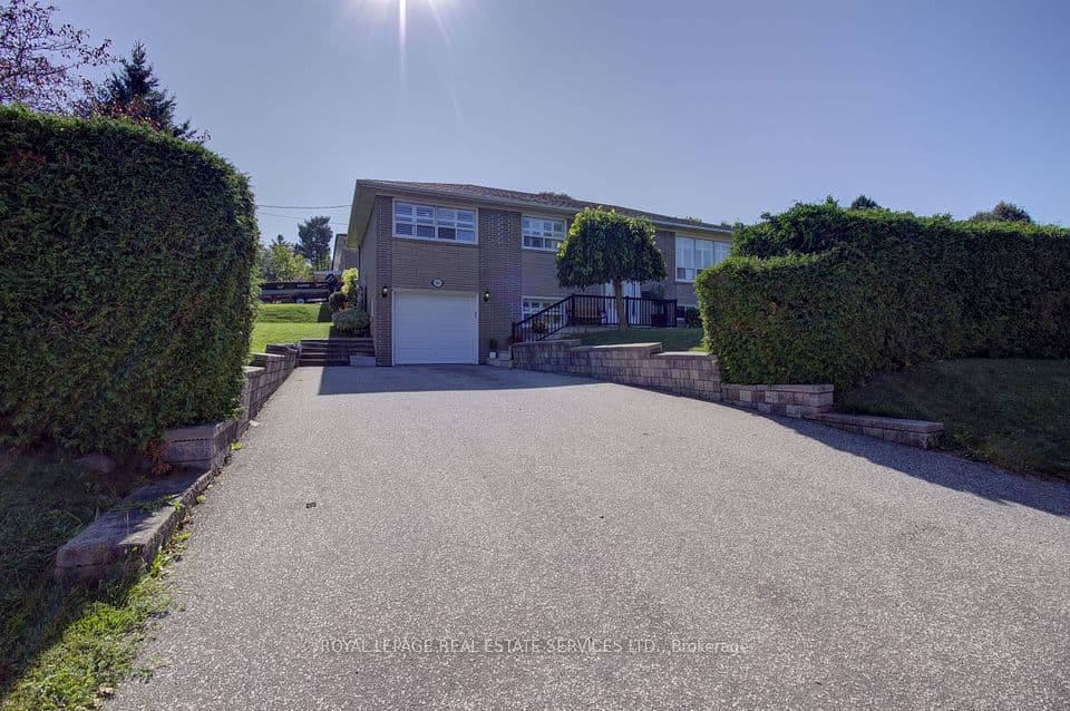 146 Vista Drive, Mississauga, ON L5M 2E6 – photo 2