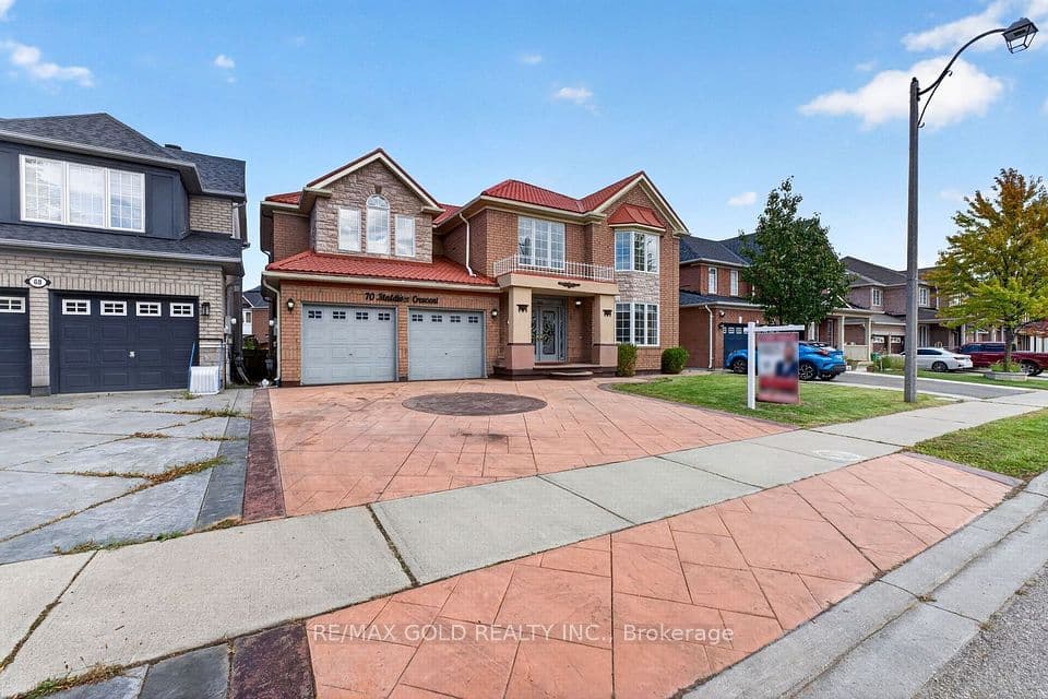 70 Maldives Crescent, Brampton, ON L6P 1L1 – photo 3