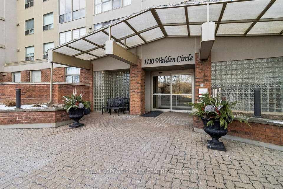 1110 Walden Circle 510, Mississauga, ON L5J 4R3 – photo 2