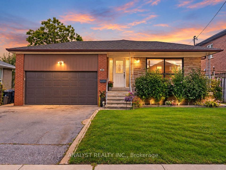 269 Gary Drive, Toronto, ON M9N 2N2 – main photo