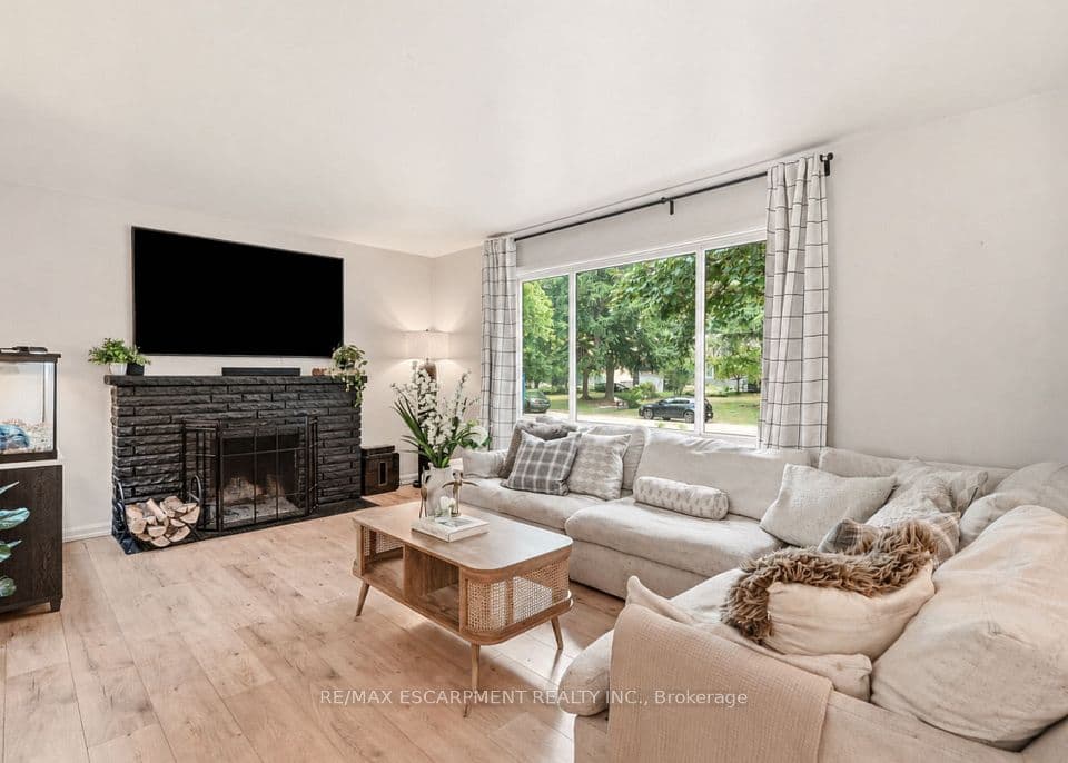 271 Linden Avenue, Burlington, ON L7L 2P4 – photo 3