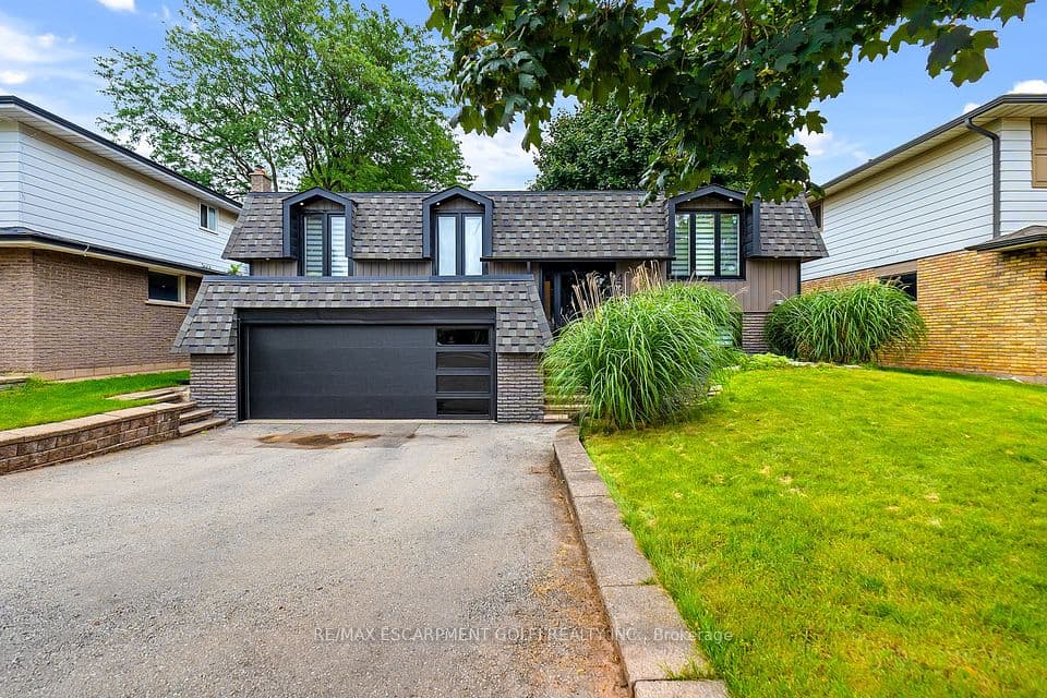4236 Longmoor Drive, Burlington, ON L7L 4Z9 – photo 2