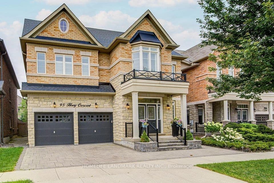95 Hoey Crescent, Oakville, ON L6M 0X1 – main photo