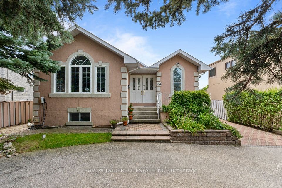 4072 Wilcox Road, Mississauga, ON L4Z 1B7 – main photo