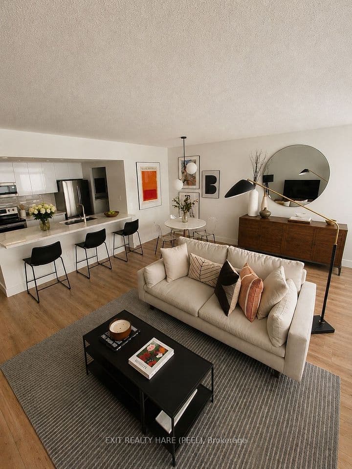 8351 Mclaughlin Road S 133, Brampton, ON L6Y 4H8 – main photo