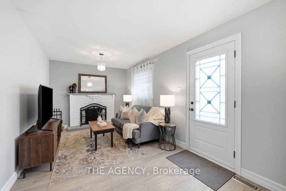 24 Jefferson Road, Brampton, ON L6S 2G8 – photo 3
