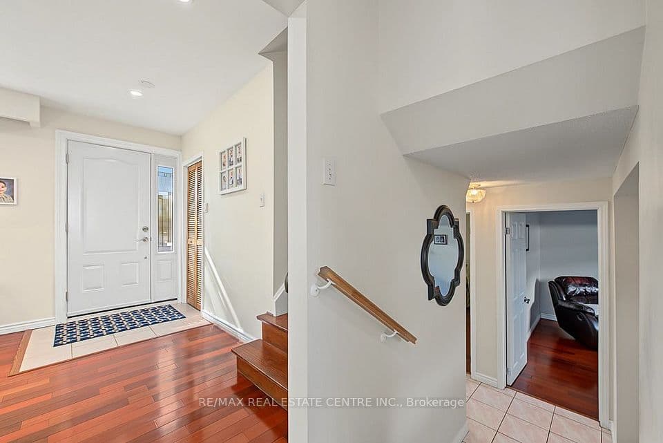 276 Bartley Bull Parkway, Brampton, ON L6W 2L3 – photo 2