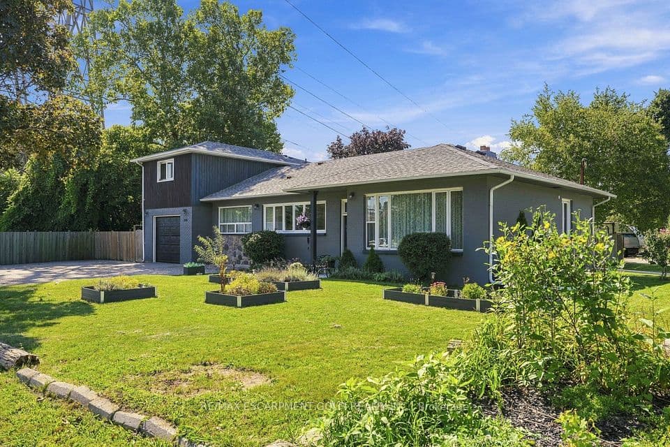 2180 Dixie Road, Mississauga, ON L4Y 1Z3 – photo 2