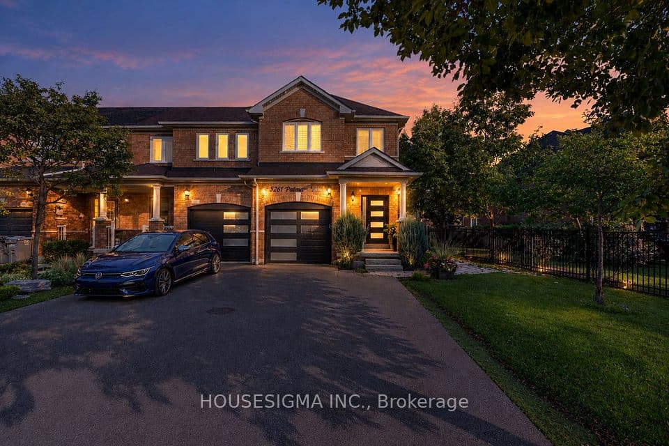 5261 Palmetto Place, Mississauga, ON L5M 0C8 – main photo