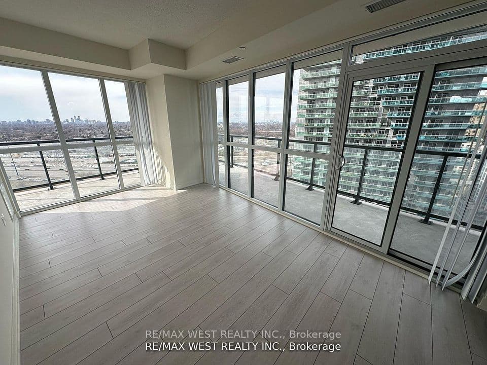 38 Annie Craig Drive 2511, Toronto, ON M8V 0A8 – photo 2