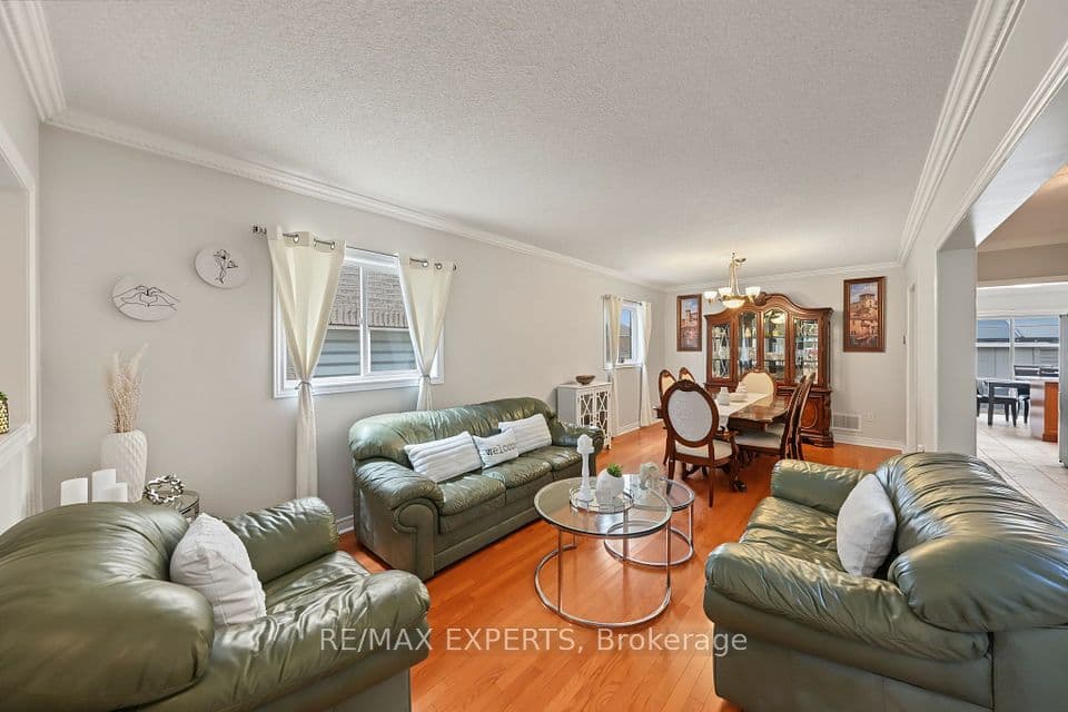 127 Binder Twine Trail, Brampton, ON L6X 4V6 – photo 3
