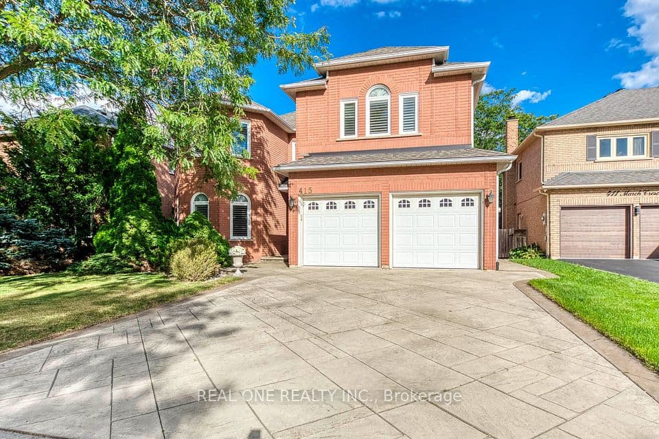415 March Crescent, Oakville, ON L6H 5X7 – photo 2