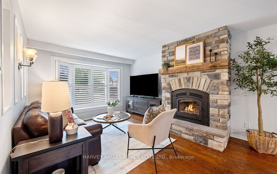 143 Kingsview Drive, Caledon, ON L7E 3W2 – photo 3