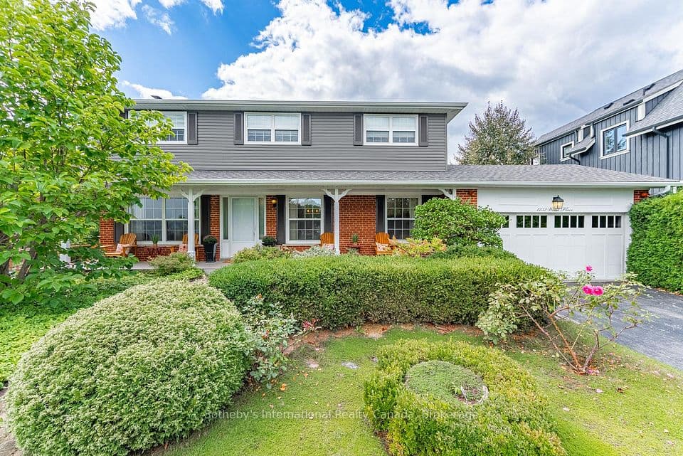 1252 Wood Place, Oakville, ON L6L 2R5 – photo 2