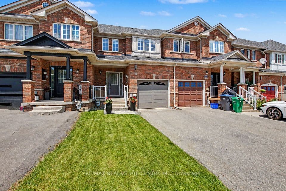 94 Timbertop Crescent, Brampton, ON L6R 3J2 – photo 2