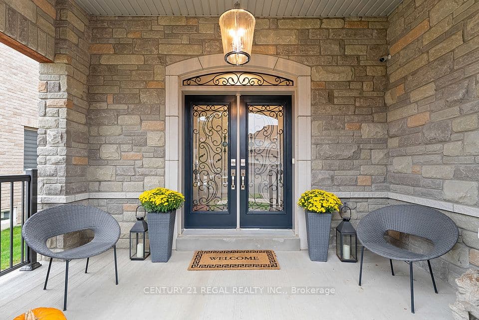 43 Valleyscape Trail, Caledon, ON L7C 3Z2 – photo 3