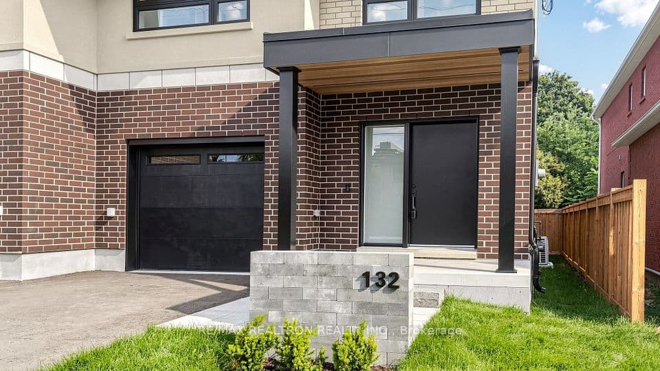 132 Dunbar Road, Mississauga, ON L5B 1G7 – photo 2