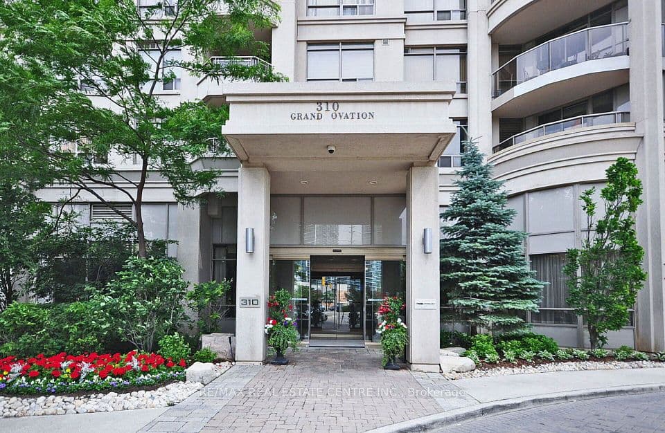 310 Burnhamthorpe Road W 1701, Mississauga, ON L5B 4P9 – photo 2