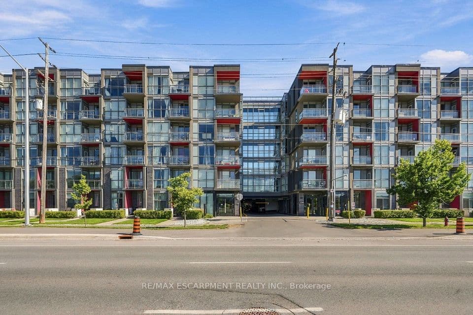5240 Dundas Street 310B, Burlington, ON L7L 0J6 – main photo