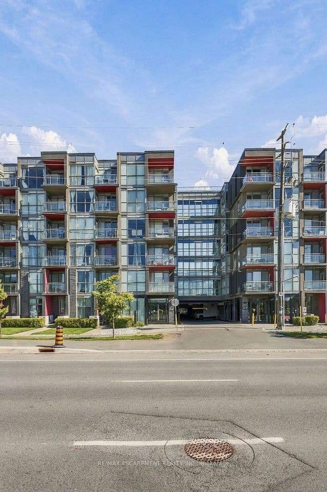 5240 Dundas Street 310B, Burlington, ON L7L 0J6 – photo 2