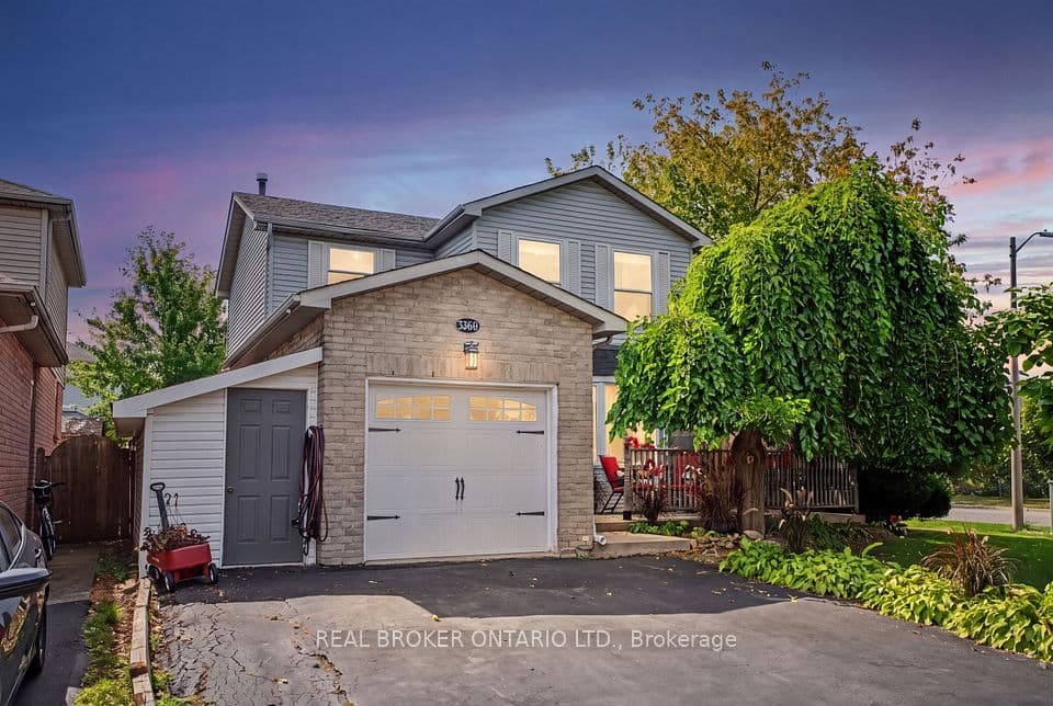 3260 Woodcroft Crescent, Burlington, ON L7M 3K9 – main photo