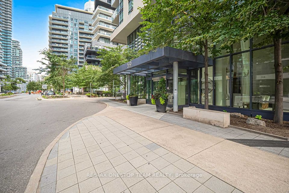 59 Annie Craig Drive 1306, Toronto, ON M8V 0C5 – photo 2