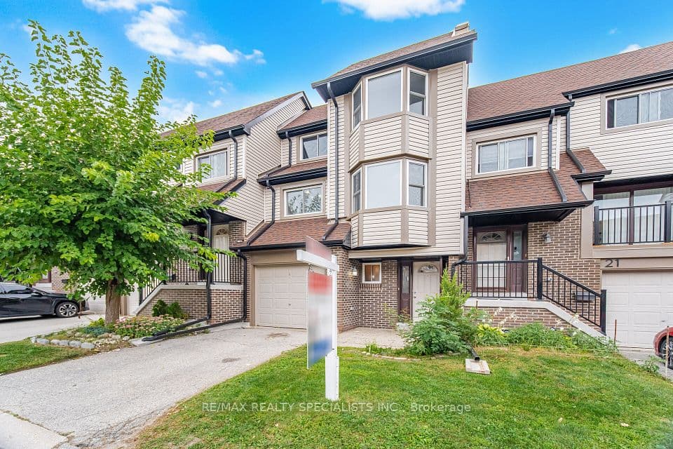 6780 Formentera Avenue 20, Mississauga, ON L5N 2L1 – photo 2