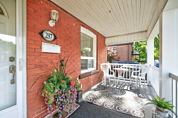 257 John Street, Toronto, ON M9N 1K1 – photo 3