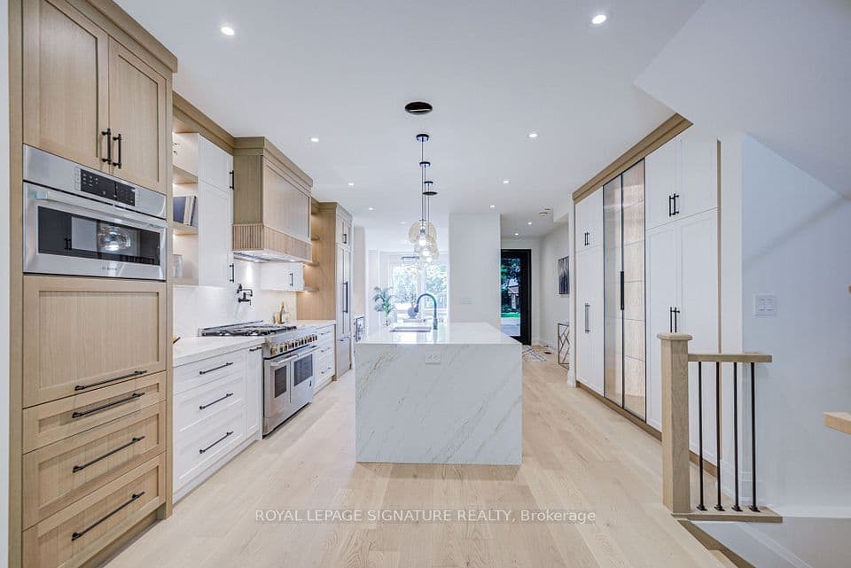 971 Filmandale Road, Burlington, ON L7T 2Z2 – main photo