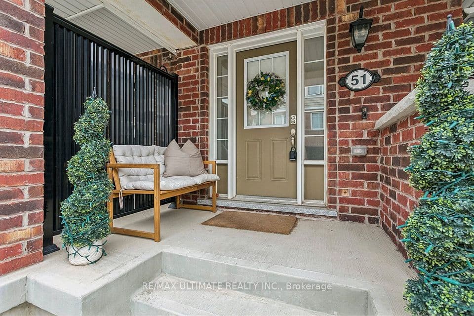 1222 Rose Way 51, Milton, ON L9E 1P1 – photo 2