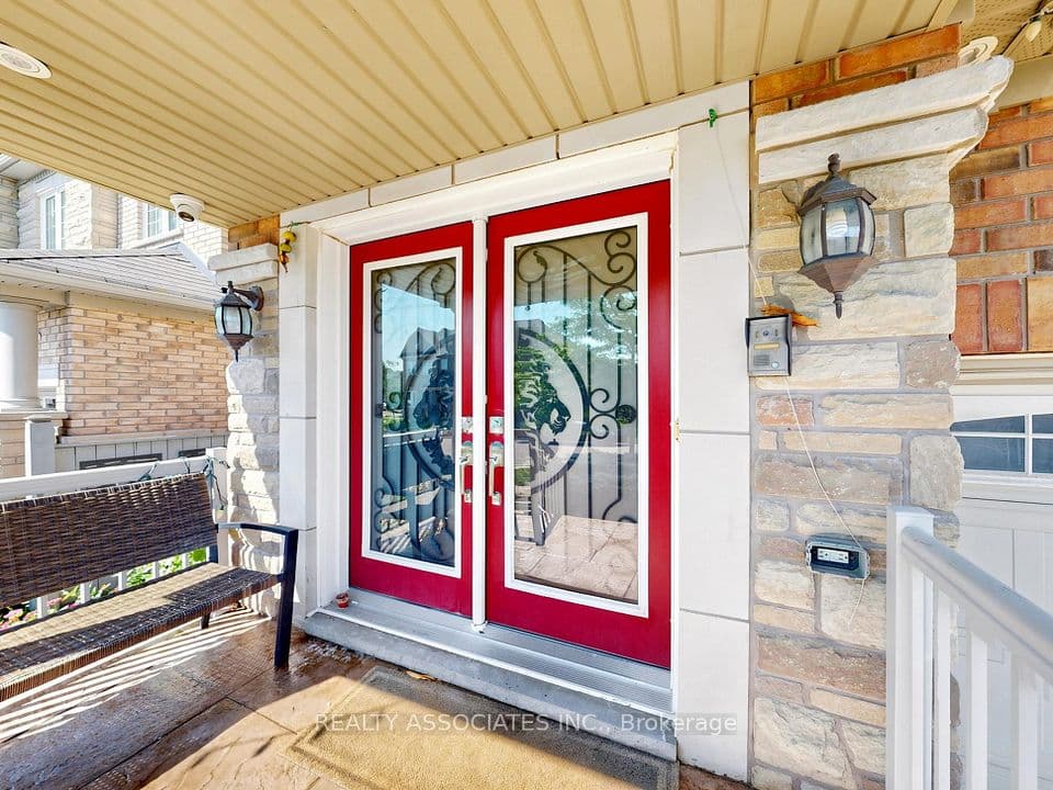 35 Godliman Road, Brampton, ON L6X 5G3 – photo 3