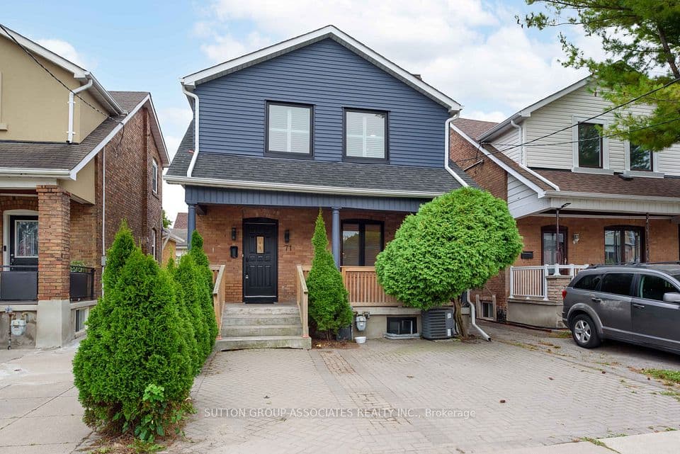 71 Kersdale Avenue, Toronto, ON M6M 1E2 – main photo