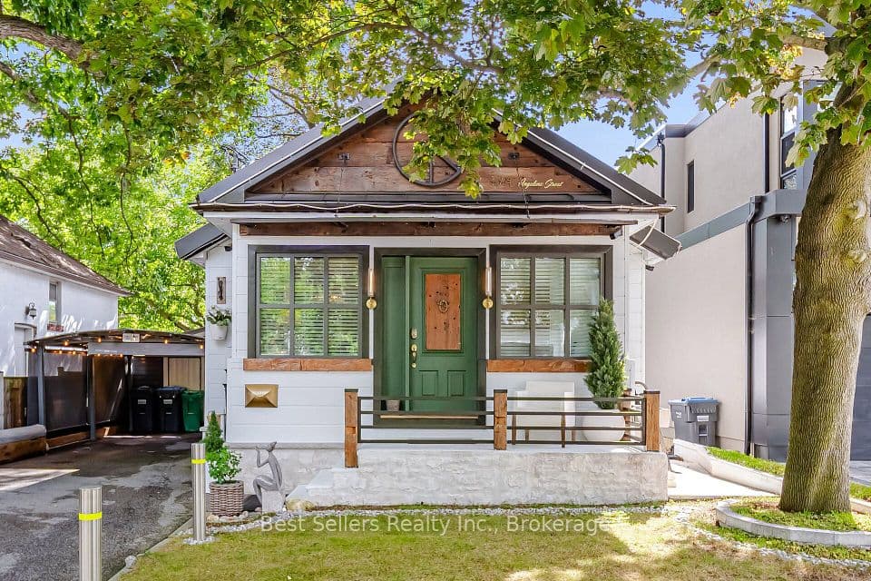 174 Angelene Street, Mississauga, ON L5G 1X2 – main photo