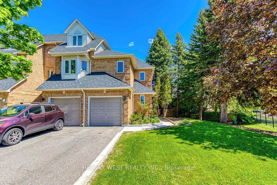 99 Bristol Road E 153, Mississauga, ON L4Z 3P4 – main photo