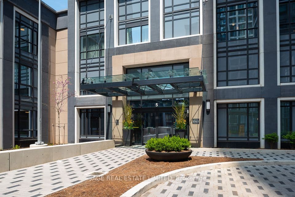 5 Mabelle Avenue 834, Toronto, ON M9A 0C8 – main photo