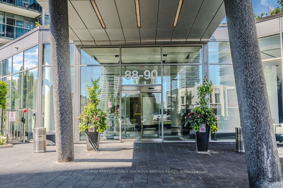 88 Park Lawn Road 305, Toronto, ON M8Y 0B5 – photo 3
